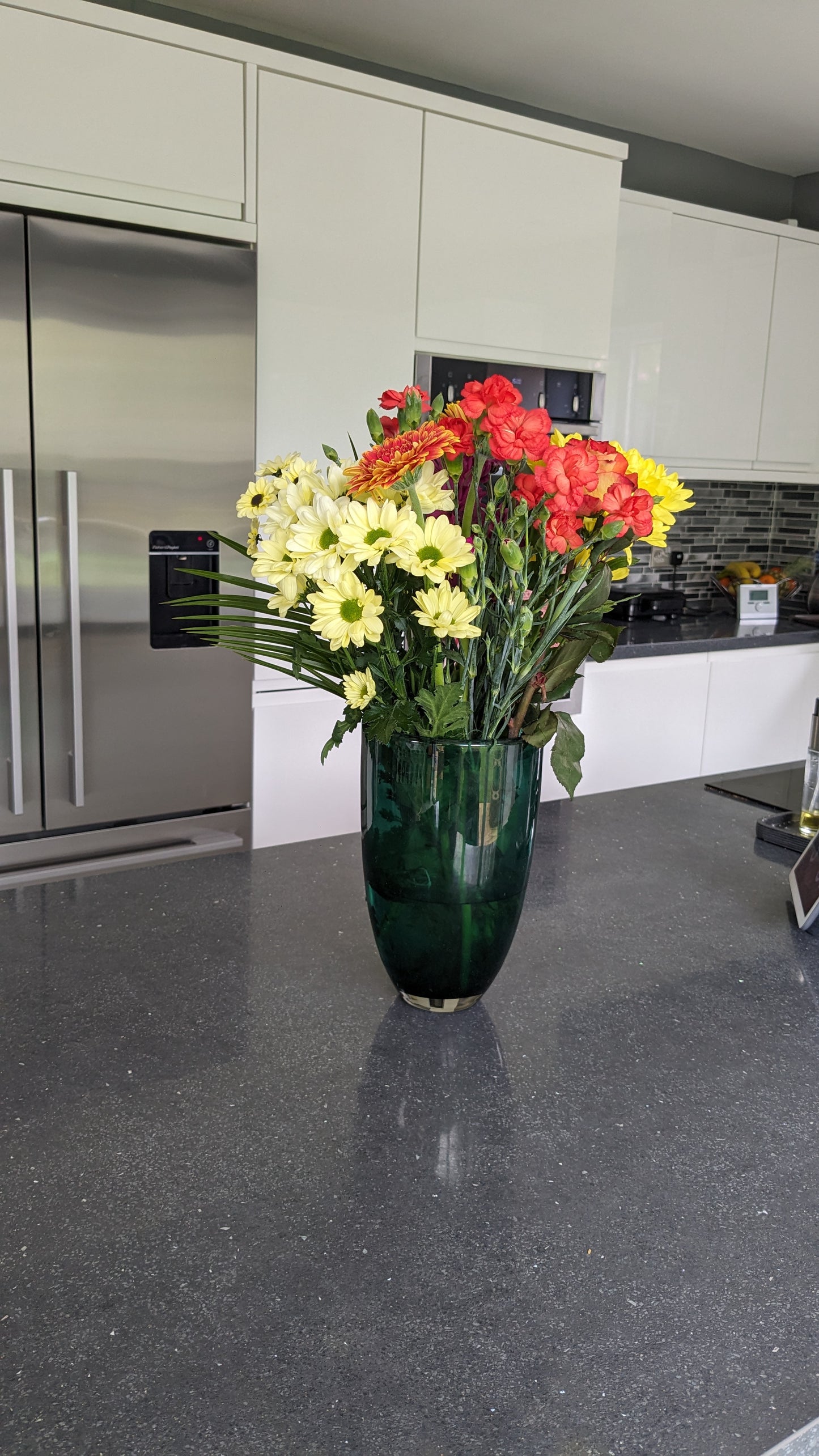 Dutz Flower vase green