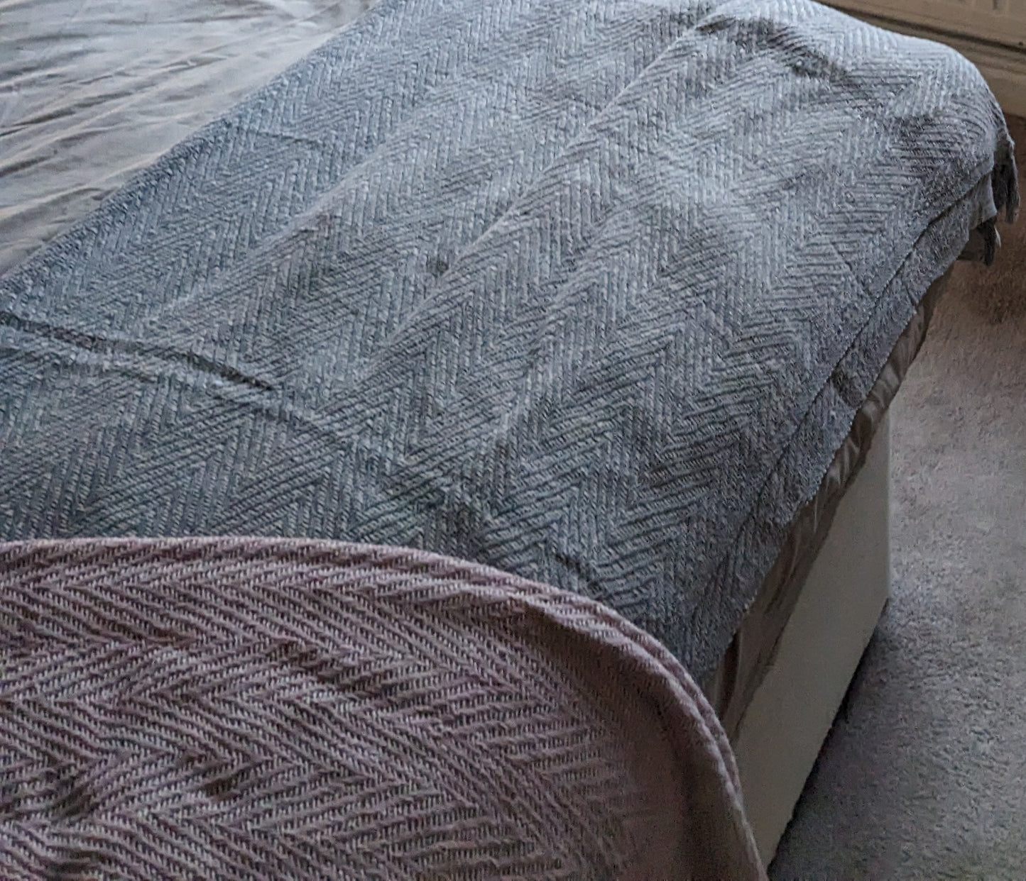 Recycled cotton throw